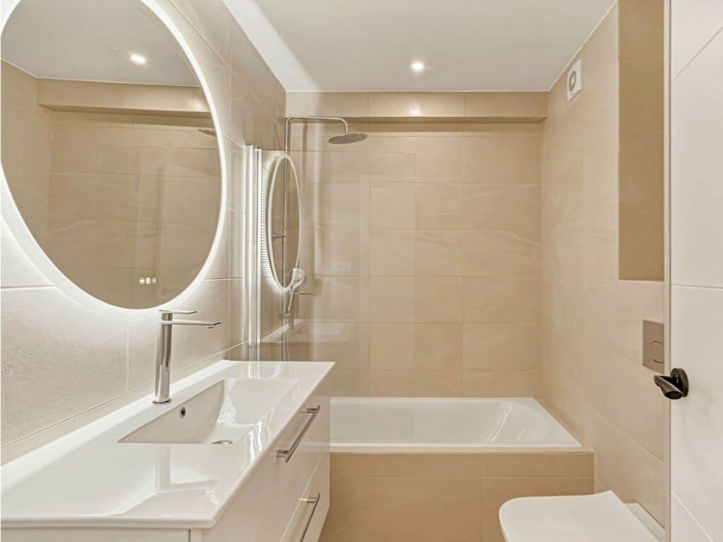Apartamento de 3 habitaciones en Mijas Golf en venta con piscina - 435.000 € (Ref: 9995555)