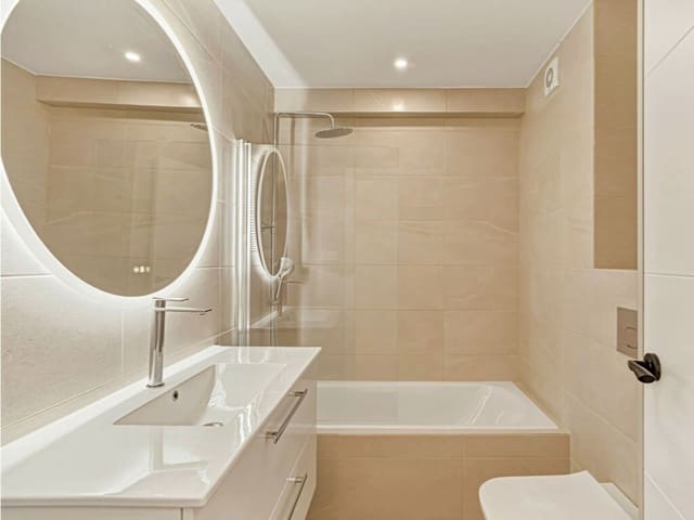 Apartamento de 3 habitaciones en Mijas Golf, Mijas en venta con piscina - 435.000 € (Ref: 9995555)