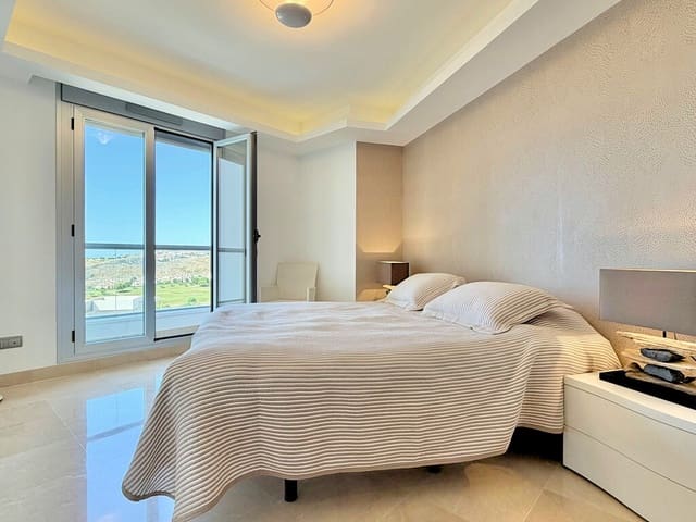 3 bedroom Penthouse for sale in Los Arqueros, Benahavís with pool garage - € 990,000 (Ref: 9998141)