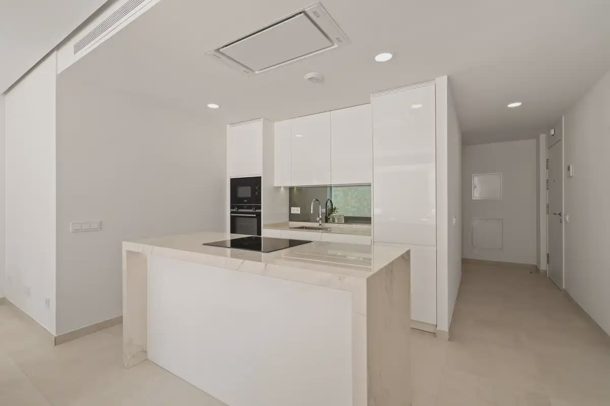 3 soverom Leilighet til salgs i Mijas med svømmebasseng garasje - € 795 000 (Ref: 10009615)