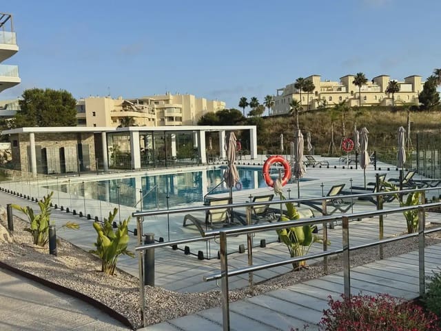 Apartamento Playa de 2 habitaciones en Centro, Mijas en venta con piscina garaje - 439.000 € (Ref: 10019892)