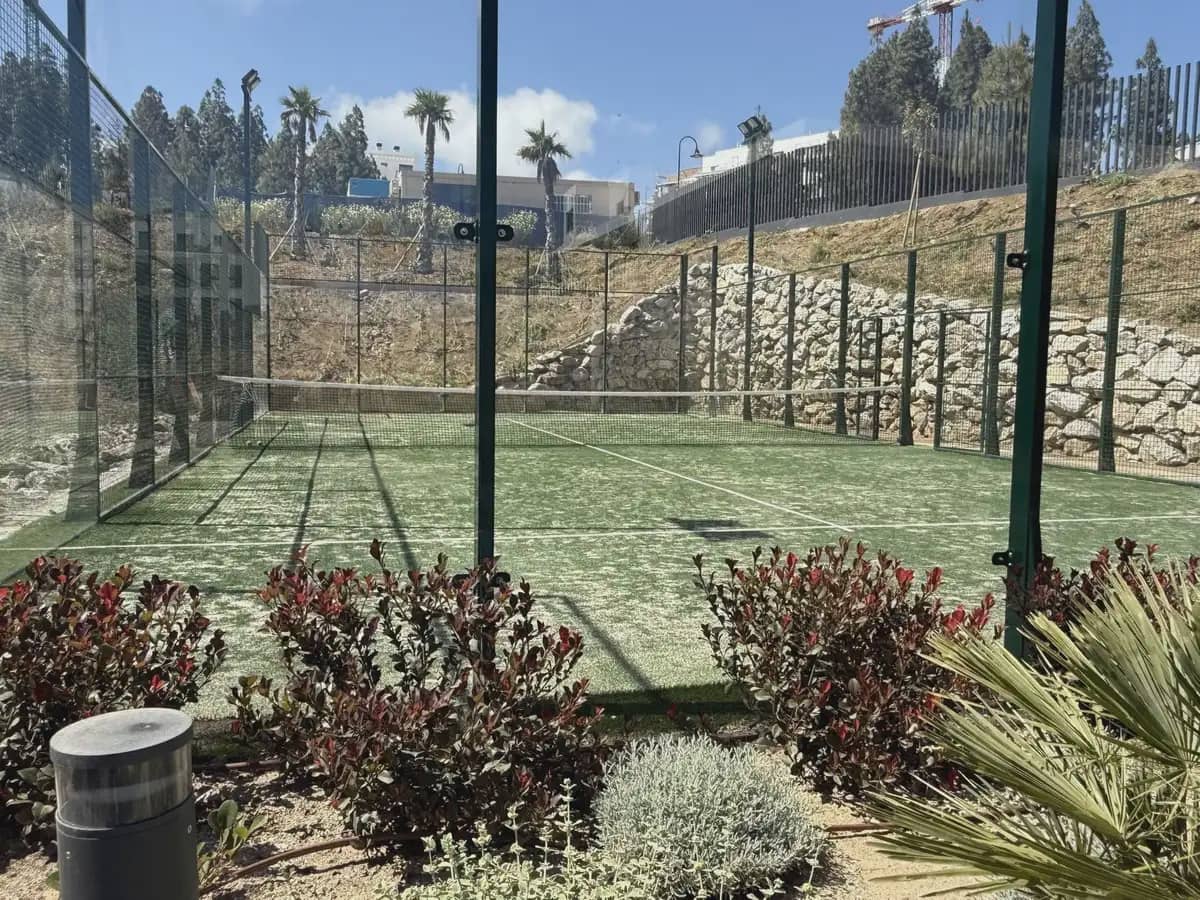 Apartamento Playa de 2 habitaciones en Mijas en venta con piscina garaje - 439.000 € (Ref: 10019892)