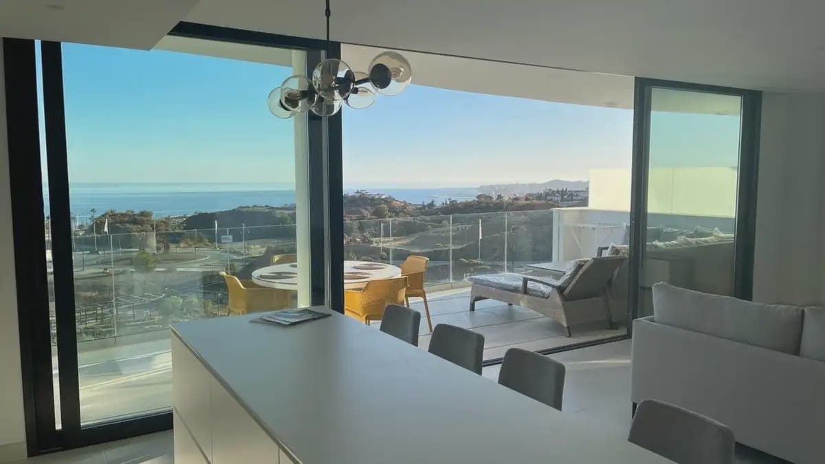 2 slaapkamer Appartement te koop in Fuengirola met zwembad garage - € 845.000 (Ref: 10019895)