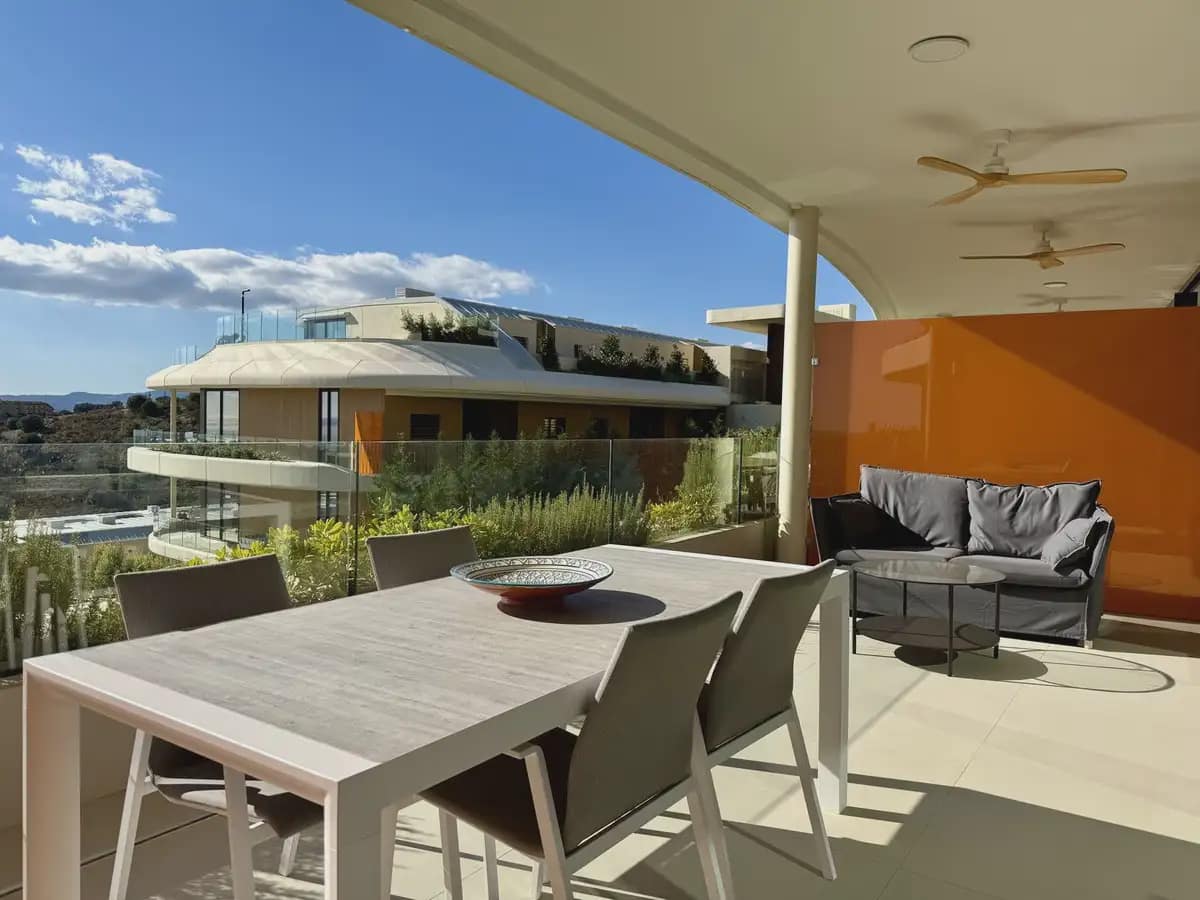 2 sypialnia Apartament na sprzedaż w Fuengirola z basenem garażem - 649 000 € (Ref: 10019896)