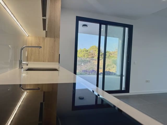 2 quarto Apartamento para venda em El Faro de Calaburra - Chaparral, Mijas com piscina garagem - 510 000 € (Ref: 10019898)