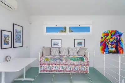 3 bedroom Villa for sale in Marbella with pool garage - € 1,990,000 (Ref: 10035596)