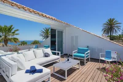 3 bedroom Villa for sale in Marbesa, Marbella with pool garage - € 1,990,000 (Ref: 10035596)