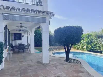 4 chambre Villa/Maison Semi-Mitoyenne à vendre à Mijas avec piscine - 675 000 € (Ref: 10041334)