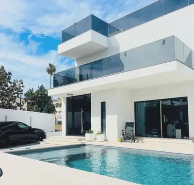 5 sovrum Villa till salu i Parque de la Paloma, Benalmádena med pool garage - 1 650 000 € (Ref: 10043271)
