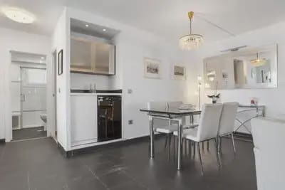2 chambre Appartement à vendre à Centro ciudad, Fuengirola avec piscine garage - 549 000 € (Ref: 10045466)