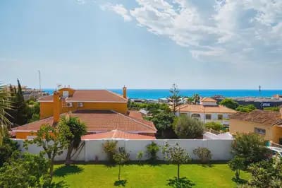 6 bedroom Villa for sale in Torremolinos with pool garage - € 1,099,000 (Ref: 10045467)