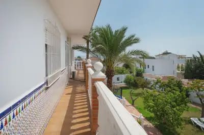 6 bedroom Villa for sale in Torremolinos with pool garage - € 1,099,000 (Ref: 10045467)