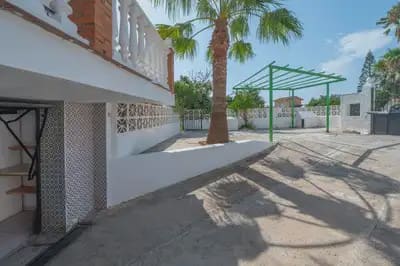 6 bedroom Villa for sale in Torremolinos with pool garage - € 1,099,000 (Ref: 10045467)