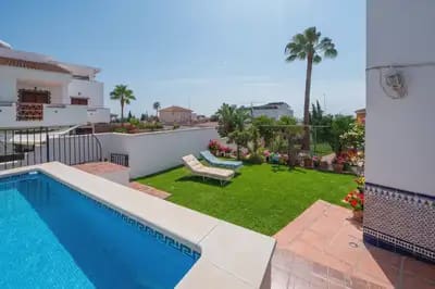 6 bedroom Villa for sale in Torremolinos with pool garage - € 1,099,000 (Ref: 10045467)