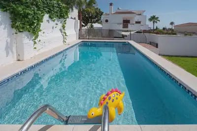 6 bedroom Villa for sale in Torremolinos with pool garage - € 1,099,000 (Ref: 10045467)