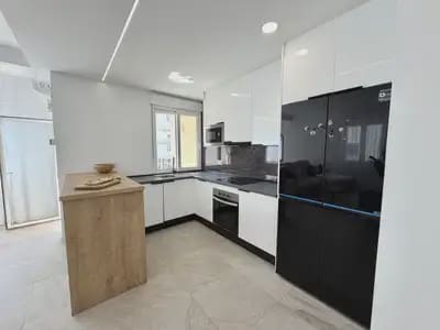 2 sovrum Lägenhet till salu i Fuengirola - 315 000 € (Ref: 10047574)