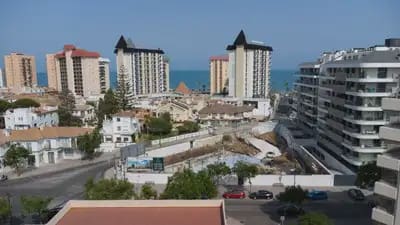 2 quarto Apartamento de Praia para venda em Fuengirola com garagem - 475 000 € (Ref: 10049613)