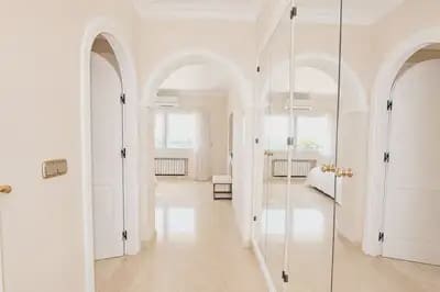 4 bedroom Villa for sale in Marbella with pool garage - € 1,500,000 (Ref: 10055571)