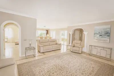 4 sovrum Villa till salu i Elviria, Marbella med pool garage - 1 500 000 € (Ref: 10055571)