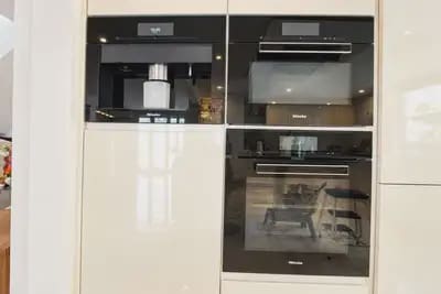 3 chambre Villa/Maison à vendre à El Rosario, Marbella avec piscine garage - 1 200 000 € (Ref: 10055573)