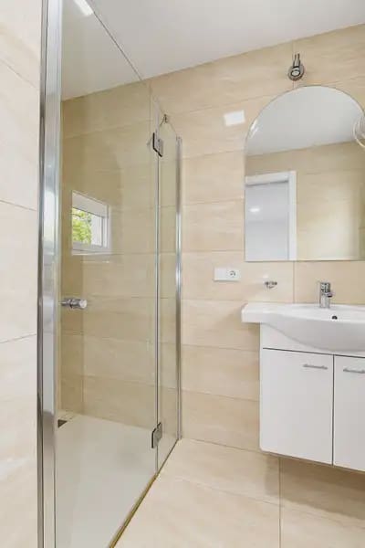 3 quarto Moradia para venda em Marbella com piscina garagem - 1 200 000 € (Ref: 10055573)