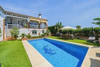 5 chambre Villa/Maison à vendre à Mijas avec piscine garage - 1 350 000 € (Ref: 10059468)