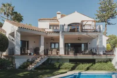 4 soverom Villa til salgs i Marbella med svømmebasseng garasje - € 2 250 000 (Ref: 10067921)