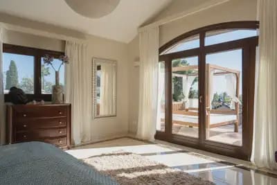 4 soverom Villa til salgs i Marbella med svømmebasseng garasje - € 2 250 000 (Ref: 10067921)