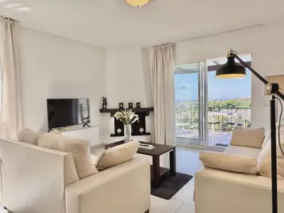 2 makuuhuone Kattohuoneisto myytävänä paikassa Calahonda, Mijas mukana uima-altaan 
autotalli - 390 000 € (Ref: 10067922)