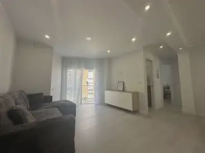 2 sovrum Lägenhet till salu i Fuengirola - 217 000 € (Ref: 10075640)
