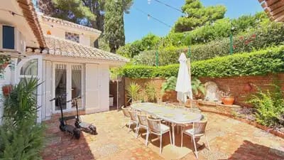 5 bedroom Villa for sale in Benalmadena with pool garage - € 1,895,000 (Ref: 10078349)