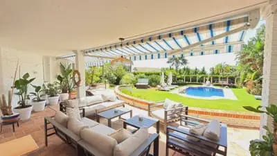 5 bedroom Villa for sale in Benalmadena with pool garage - € 1,895,000 (Ref: 10078349)