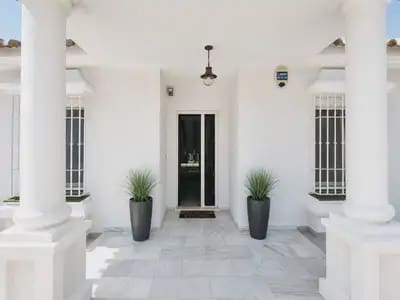 5 Zimmer Villa zu verkaufen in Calahonda, Mijas mit Pool Garage - 1.150.000 € (Ref: 10078350)