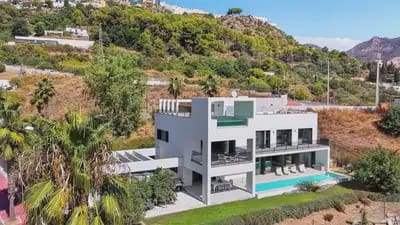 Chalet de 5 habitaciones en Benalmádena en venta con piscina garaje - 2.500.000 € (Ref: 10081211)
