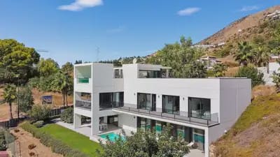 Chalet de 5 habitaciones en Benalmádena en venta con piscina garaje - 2.500.000 € (Ref: 10081211)