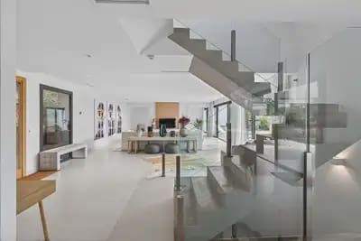 5 sovrum Villa till salu i Torremuelle, Benalmádena med pool garage - 2 500 000 € (Ref: 10081211)
