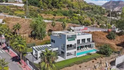Chalet de 5 habitaciones en Benalmádena en venta con piscina garaje - 2.500.000 € (Ref: 10081211)