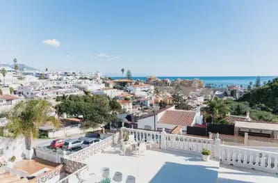 7 quarto Moradia para venda em Mijas com piscina garagem - 950 000 € (Ref: 10081212)