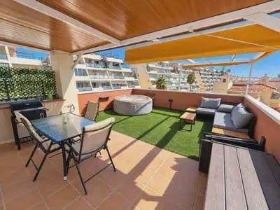 2 sypialnia Penthouse na sprzedaż w Benalmadena z basenem garażem - 583 000 € (Ref: 10086516)