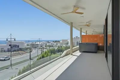 3 soveværelse Lejlighed til salg i Fuengirola med swimmingpool garage - € 1.050.000 (Ref: 10089915)