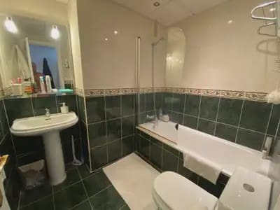 2 bedroom Apartment for sale in Fuengirola with pool garage - € 330,000 (Ref: 10091431)