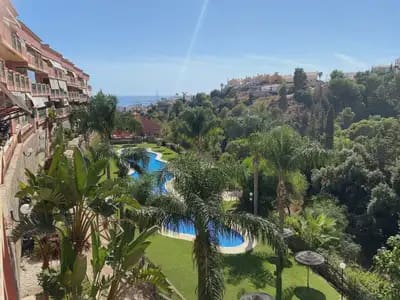 2 bedroom Apartment for sale in Fuengirola with pool garage - € 330,000 (Ref: 10091431)