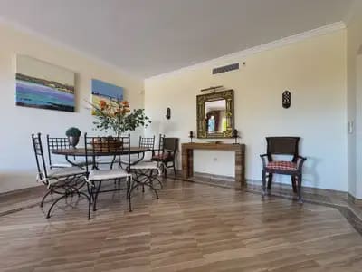 3 soverom Leilighet til salgs i Elviria, Marbella med svømmebasseng garasje - € 825 000 (Ref: 10094629)