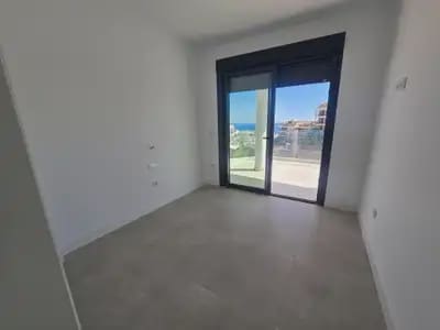 2 soveværelse Lejlighed til salg i Fuengirola med swimmingpool garage - € 529.000 (Ref: 10098401)