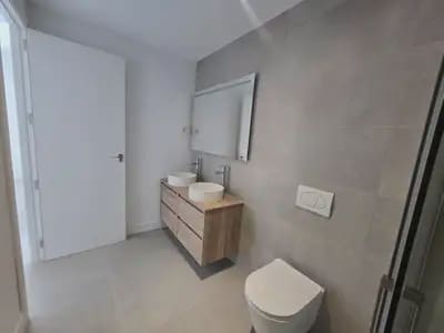 2 soveværelse Lejlighed til salg i Fuengirola med swimmingpool garage - € 529.000 (Ref: 10098401)