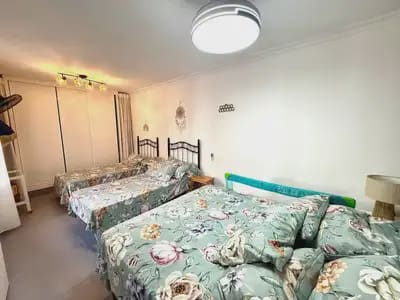 Pareado de 3 habitaciones en Fuengirola en venta - 435.000 € (Ref: 10098404)