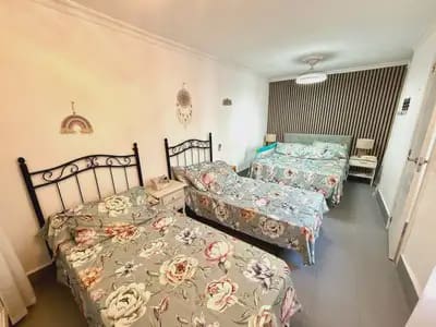 Pareado de 3 habitaciones en Fuengirola en venta - 435.000 € (Ref: 10098404)
