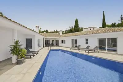 5 sovrum Villa till salu i Centro, Mijas med pool garage - 1 345 000 € (Ref: 10101017)