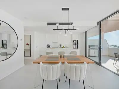 2 soveværelse Lejlighed til salg i Fuengirola med swimmingpool garage - € 650.000 (Ref: 10101020)