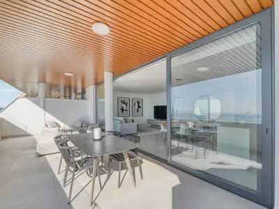 2 soveværelse Lejlighed til salg i Centro ciudad, Fuengirola med swimmingpool garage - € 650.000 (Ref: 10101020)